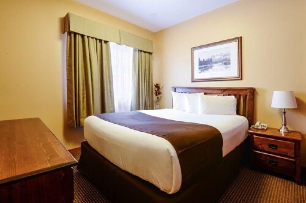 Inn Rocky Mountain