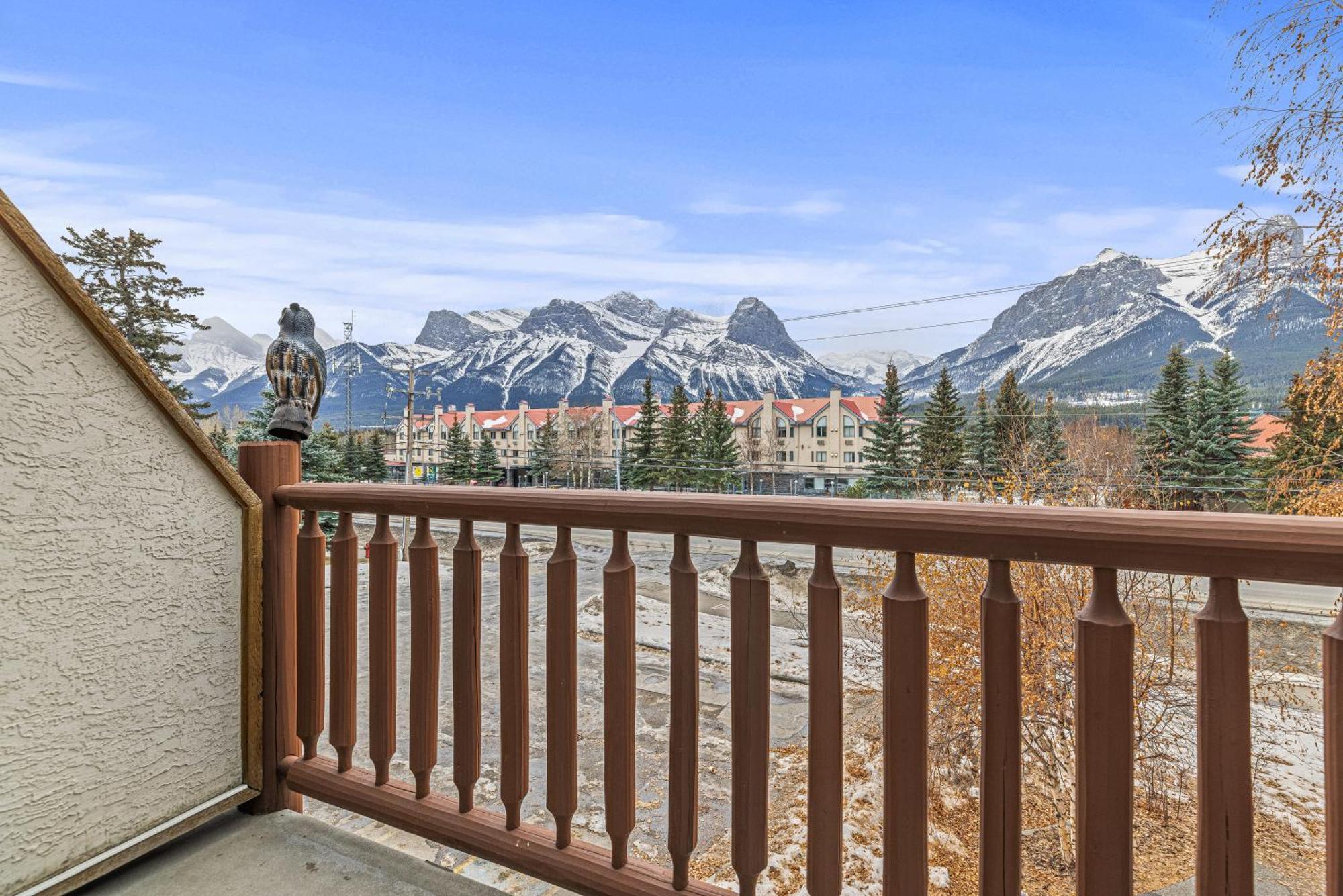 Inn Rocky Mountain Canmore